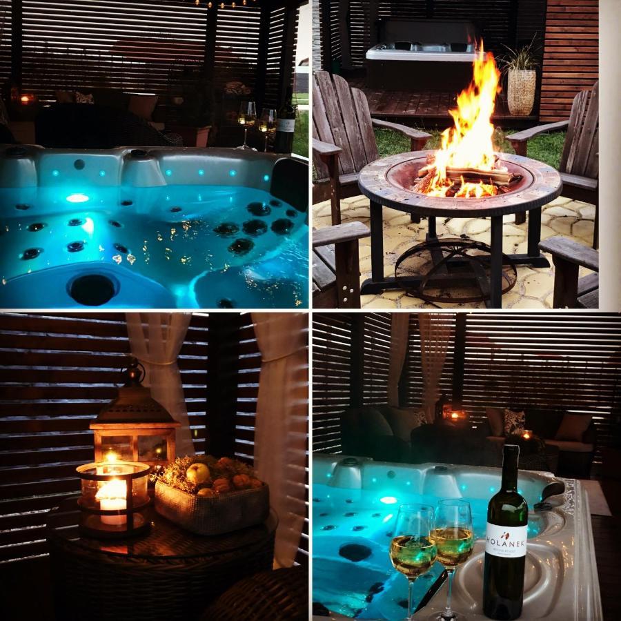 Orchardhouse Farmhouse, Wellness Chrast  Екстер'єр фото