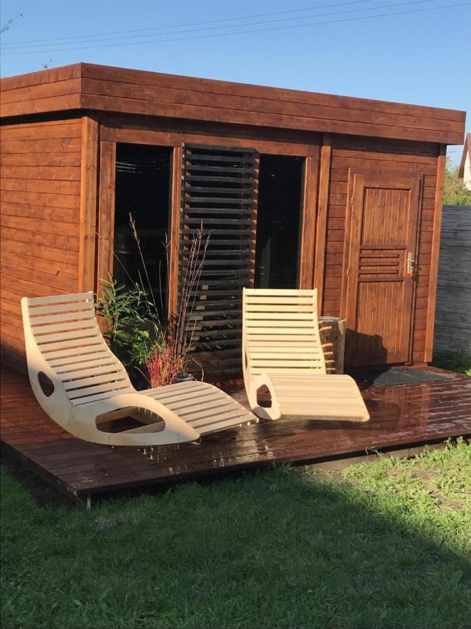 Orchardhouse Farmhouse, Wellness Chrast  Екстер'єр фото