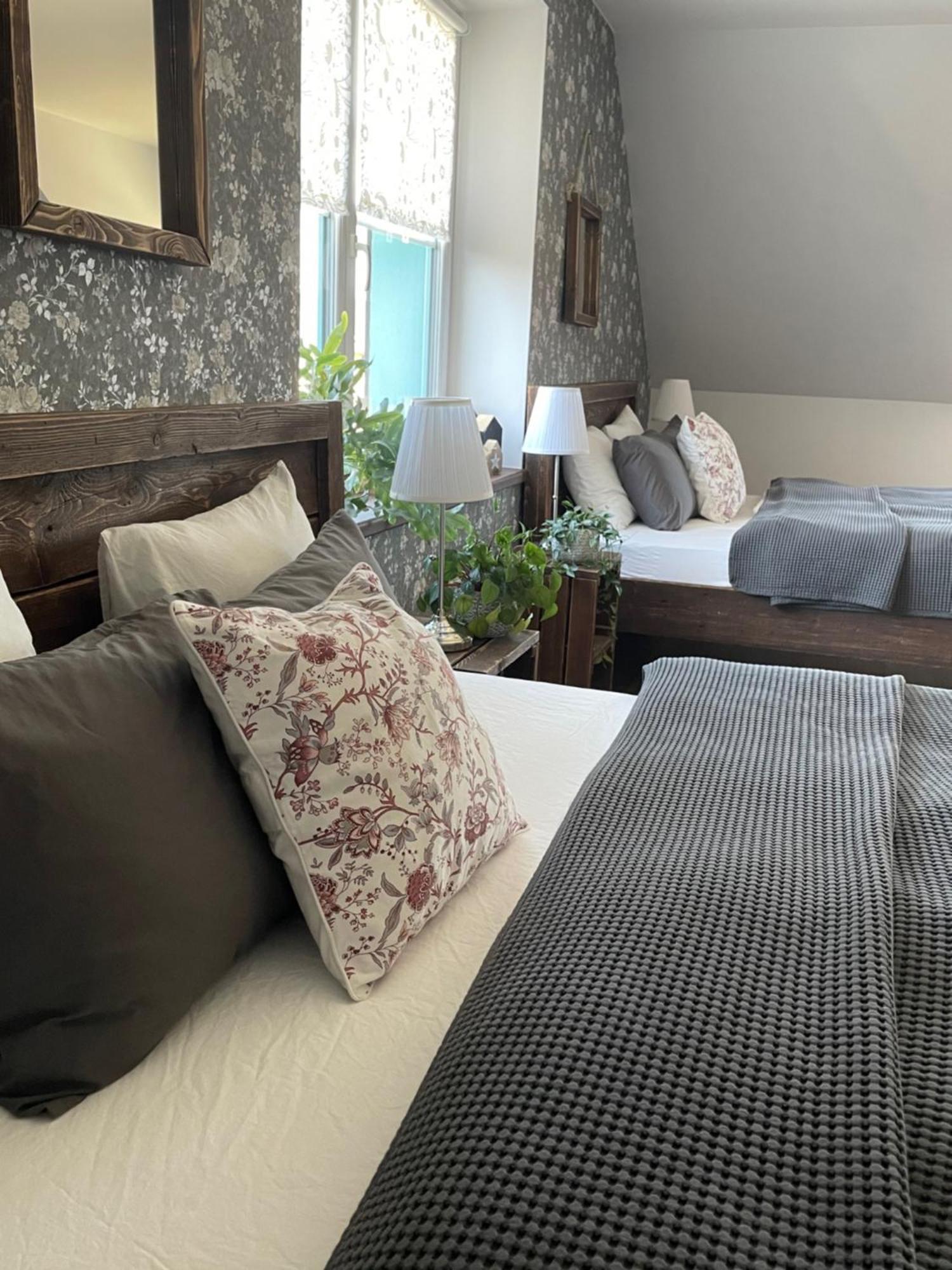Orchardhouse Farmhouse, Wellness Chrast  Екстер'єр фото